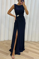 Pretty Special – Plissiertes, verziertes Maxi-Abendkleid mit Schlitz